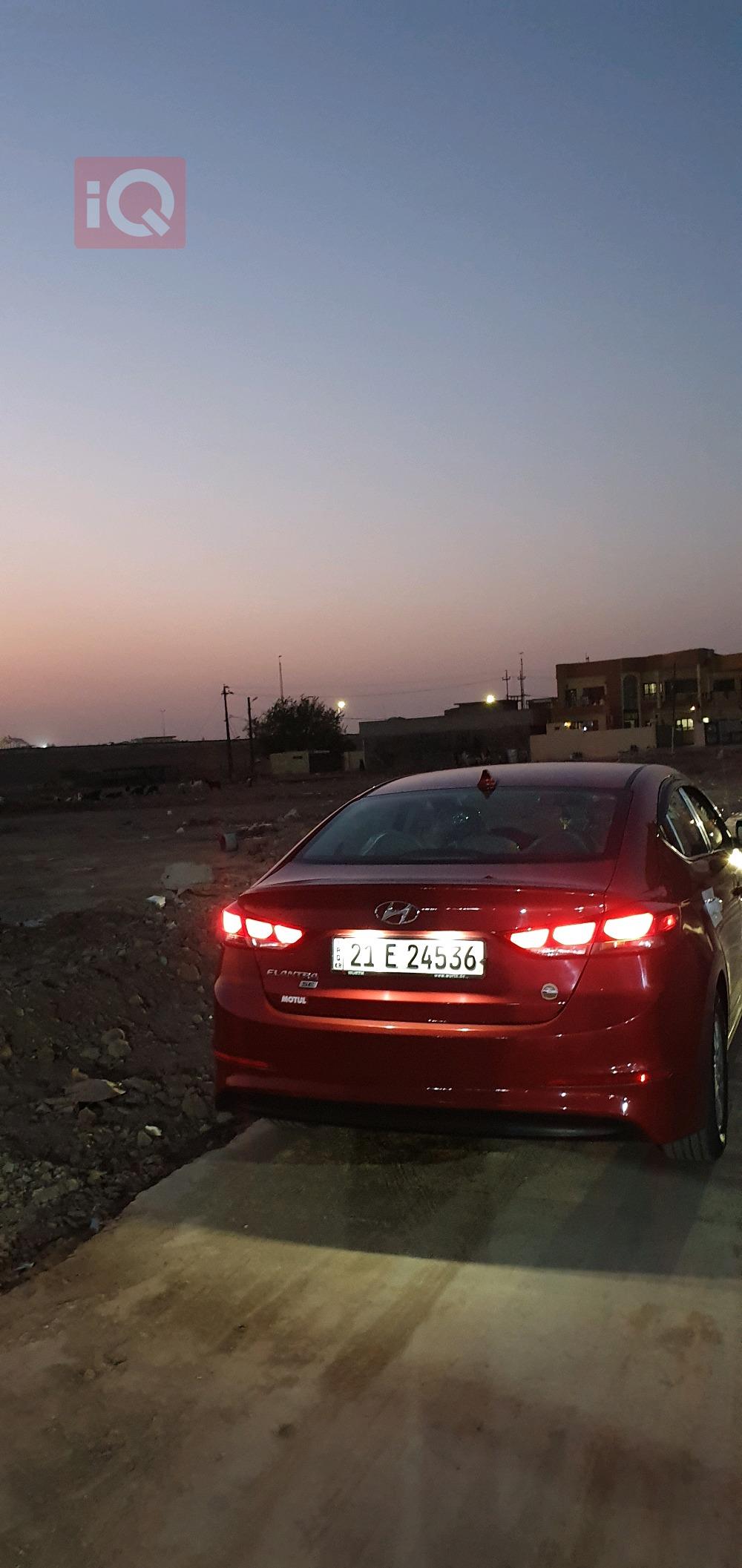 هیوندای ئەلەنترا